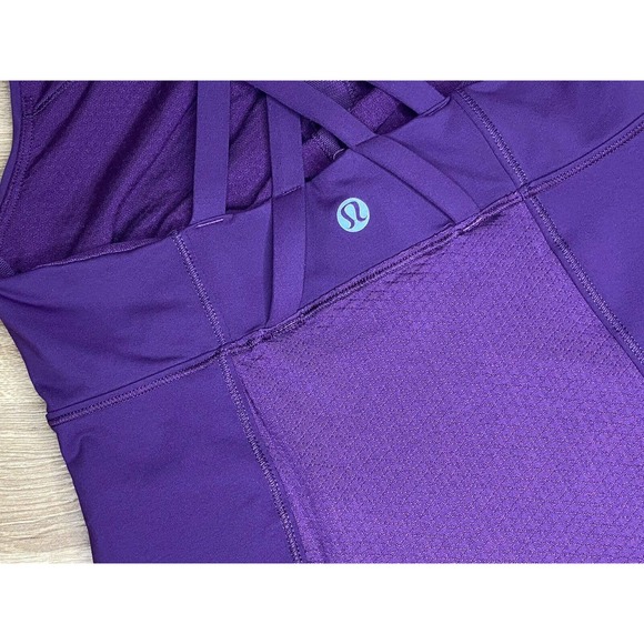 LULULEMON ENERGY top Size XS/S tank Wee Are From Space September Plum‎ - Picture 4 of 11